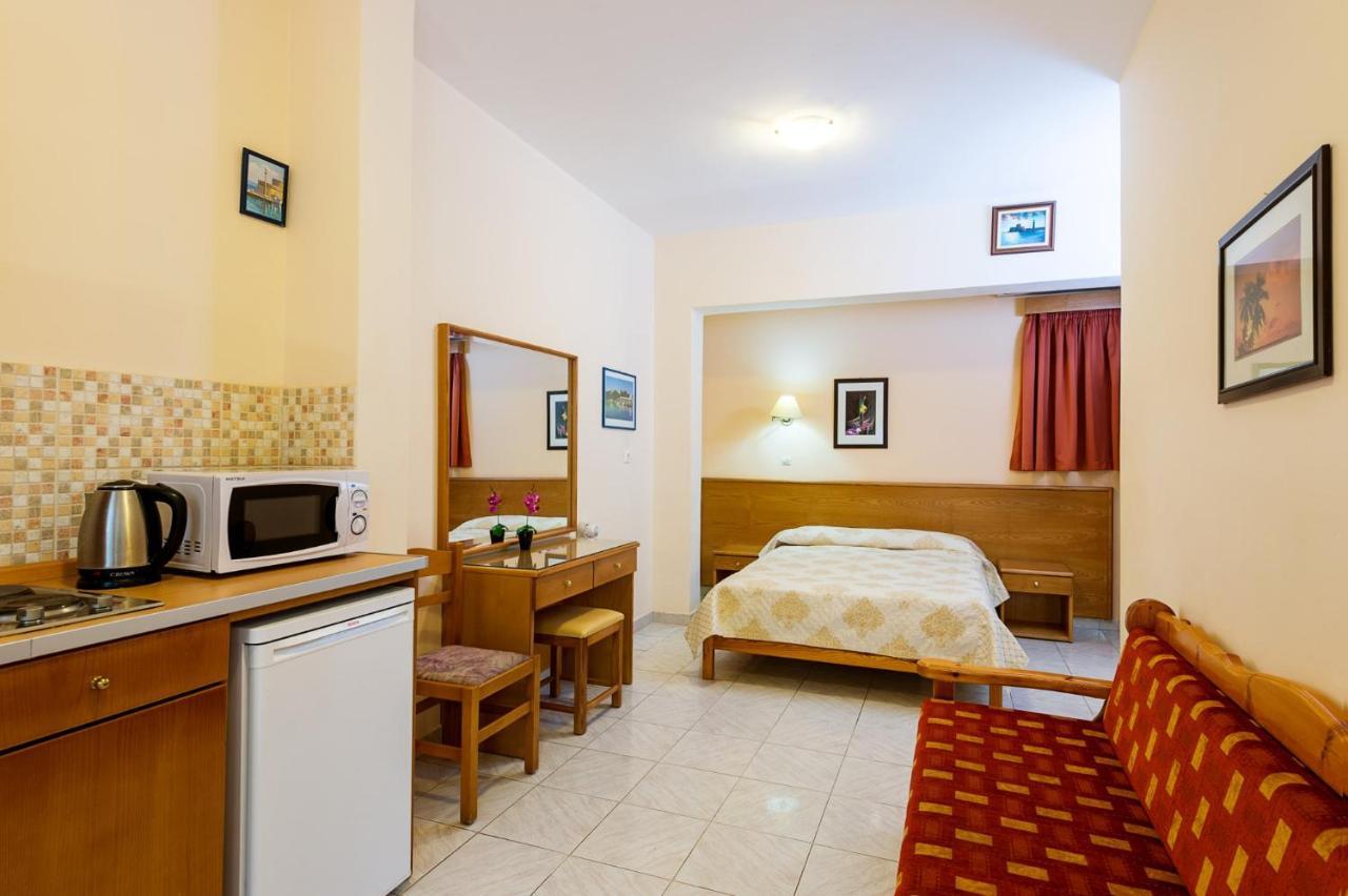 Summer Memories Aparthotel Pefki Esterno foto
