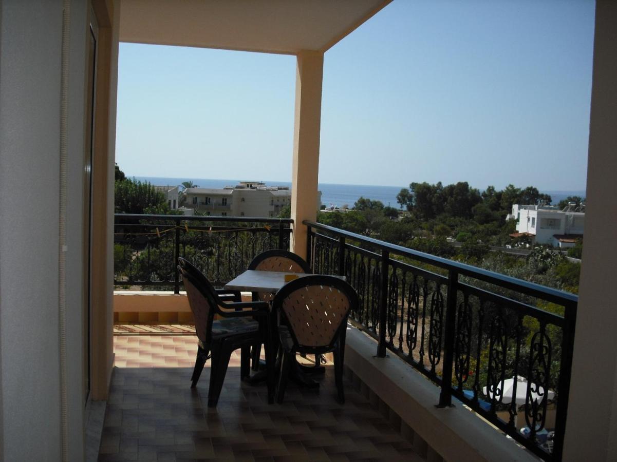 Summer Memories Aparthotel Pefki Esterno foto