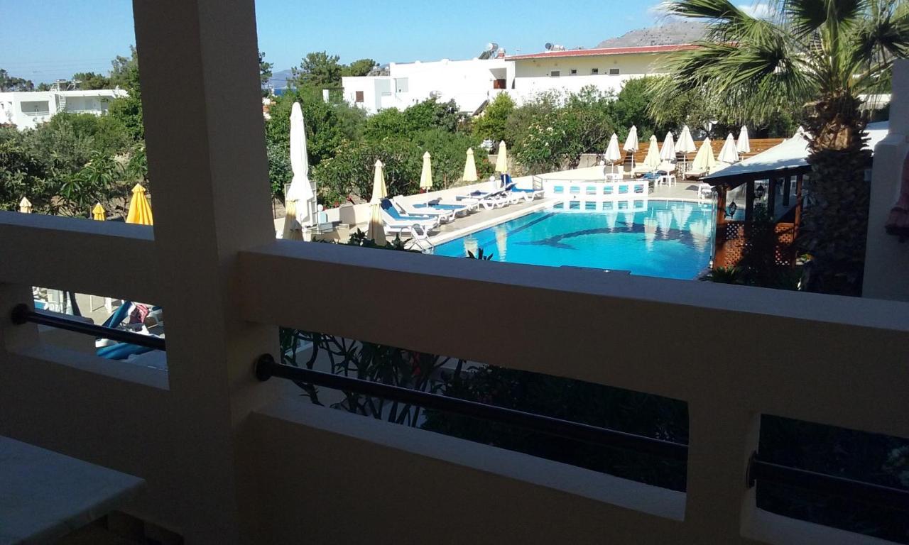 Summer Memories Aparthotel Pefki Esterno foto