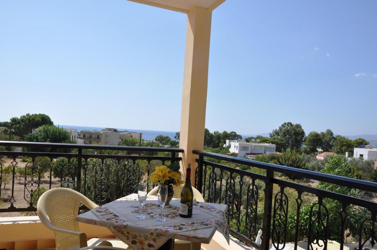 Summer Memories Aparthotel Pefki Esterno foto